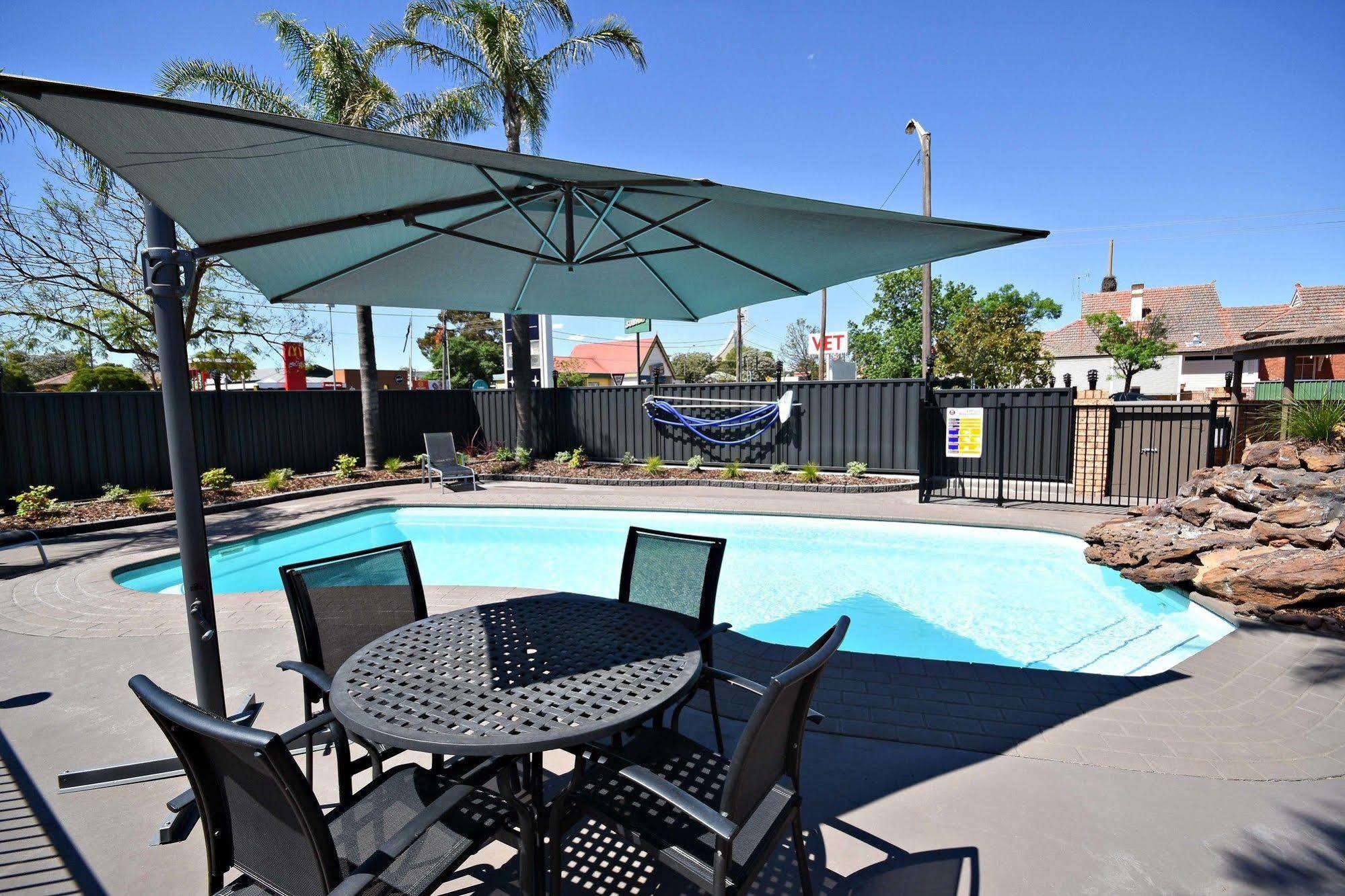 The Aberdeen Motel Dubbo Dış mekan fotoğraf